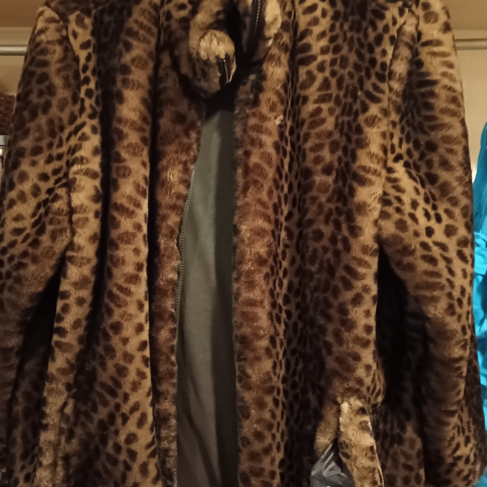 Dennis Basso Brown Leopard Teddy Jacket